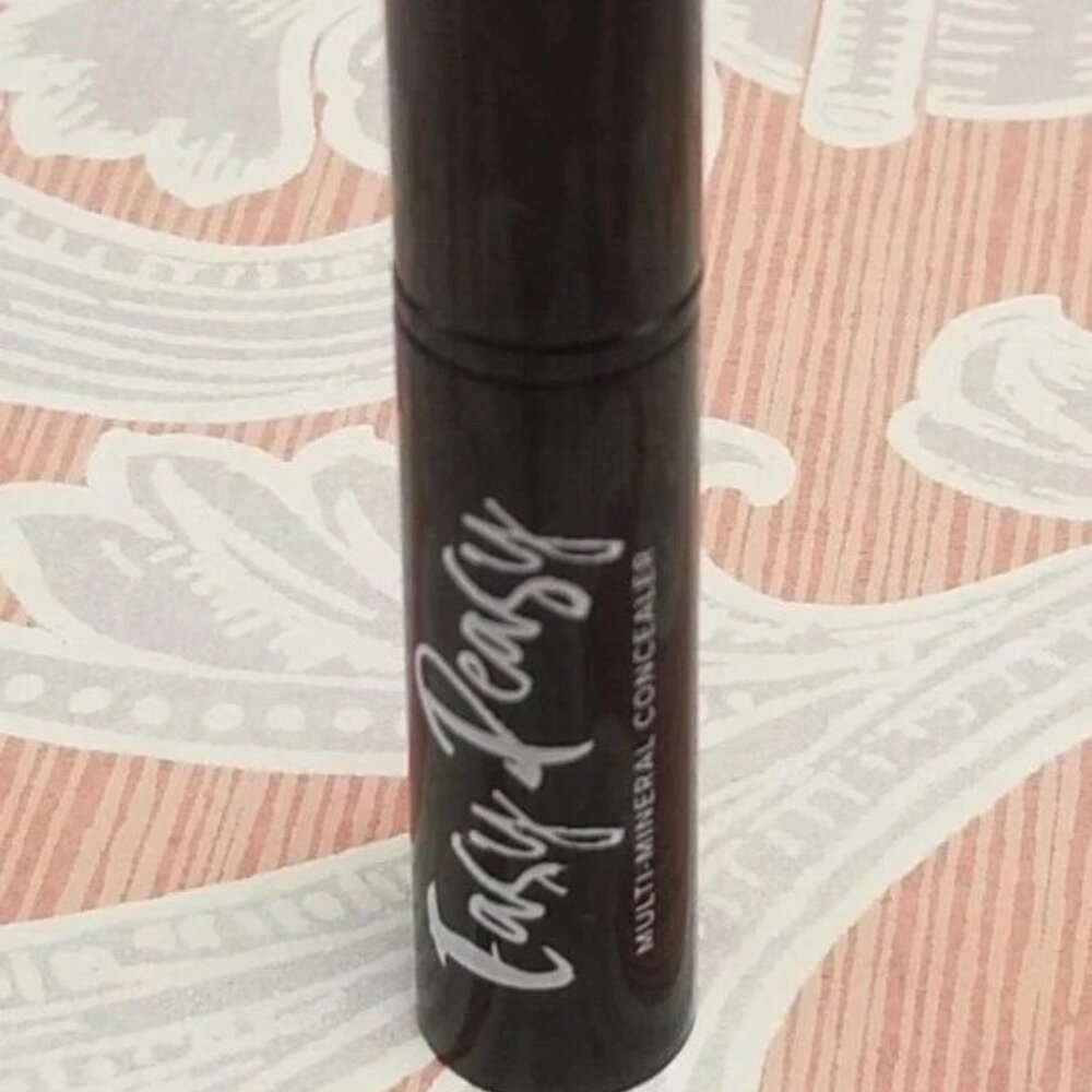 Belle Beauty Kim Gravel Easy Peasy Multi-Mineral Concealer RICH